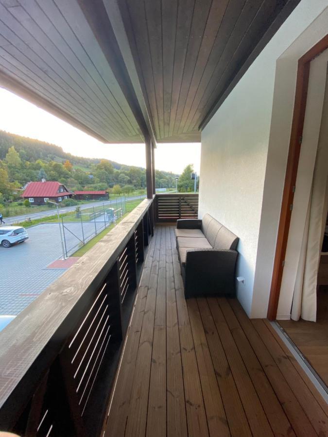 Polansky Dvur Apartment เวลเก คาร์โลวิตเซอ ภายนอก รูปภาพ