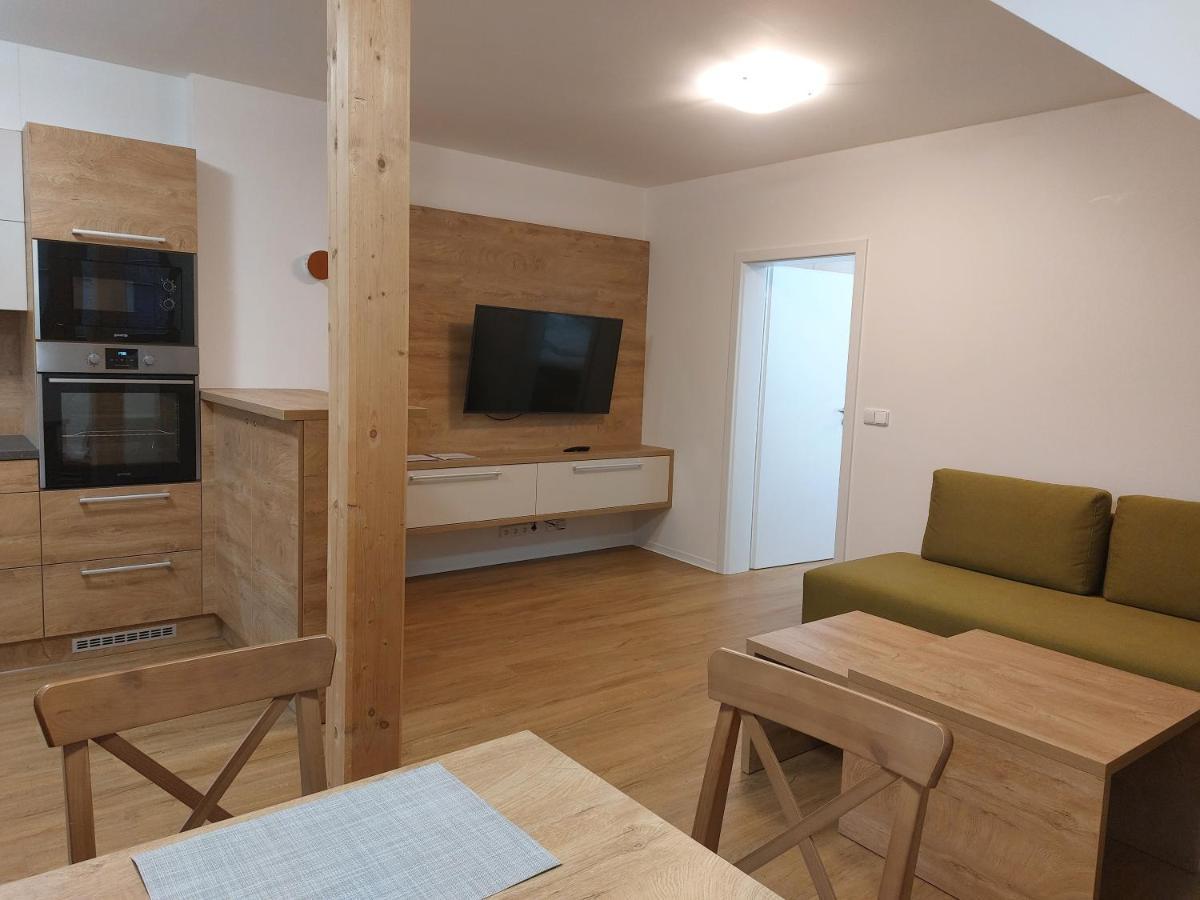 Polansky Dvur Apartment เวลเก คาร์โลวิตเซอ ภายนอก รูปภาพ