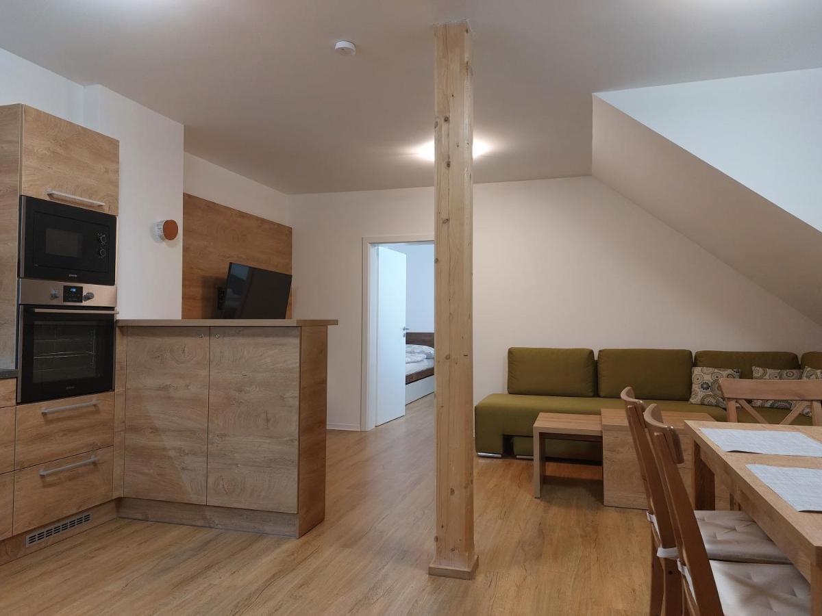 Polansky Dvur Apartment เวลเก คาร์โลวิตเซอ ภายนอก รูปภาพ
