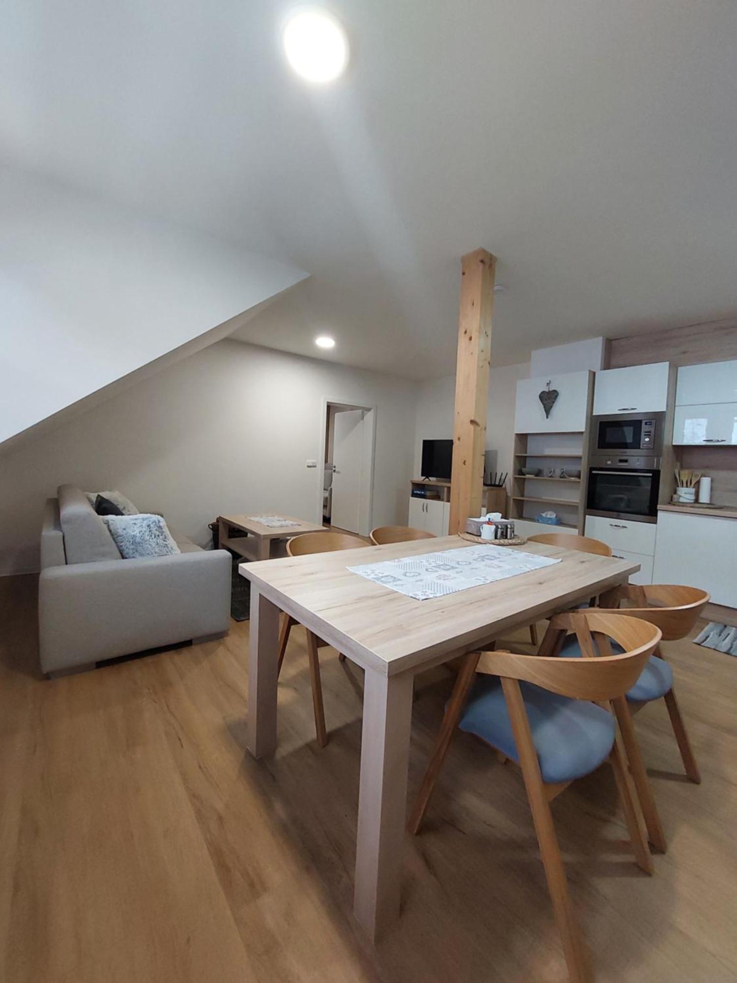 Polansky Dvur Apartment เวลเก คาร์โลวิตเซอ ภายนอก รูปภาพ